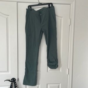 Columbia Woman’s Saturday Trail roll-up pants
